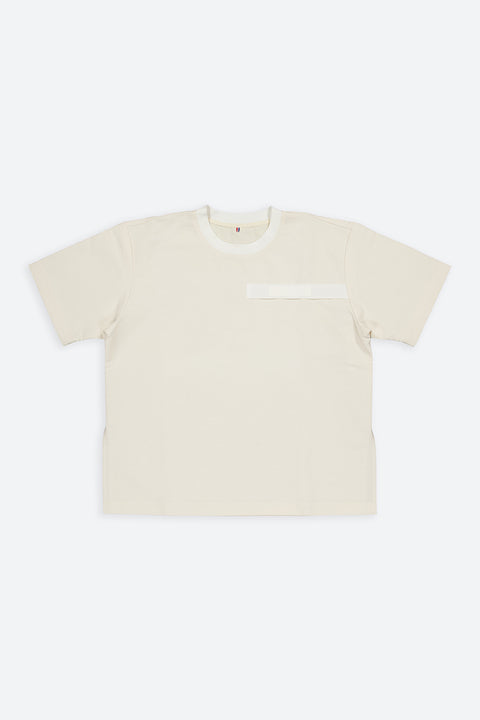The natural cotton jersey t-shirt has minimal modern aesthetics design allowing comfort and bringing self-confidence. This unique piece is made locally in Paris to reduce environmental impact and guarantee high quality and durability of the products. 